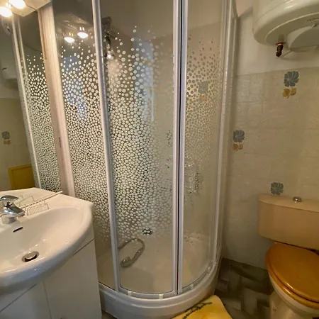 Apartment Cosy Avec Balcon Et Climatisation A - Fr-1-503-179 Balaruc-les-Bains